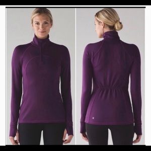 Lululemon 1/2 Mile half zip size 8
